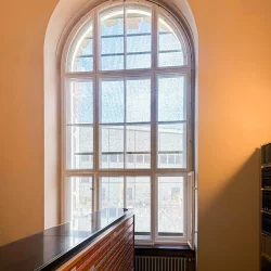 Sonnenschutz außen für Rundbogenfenster
